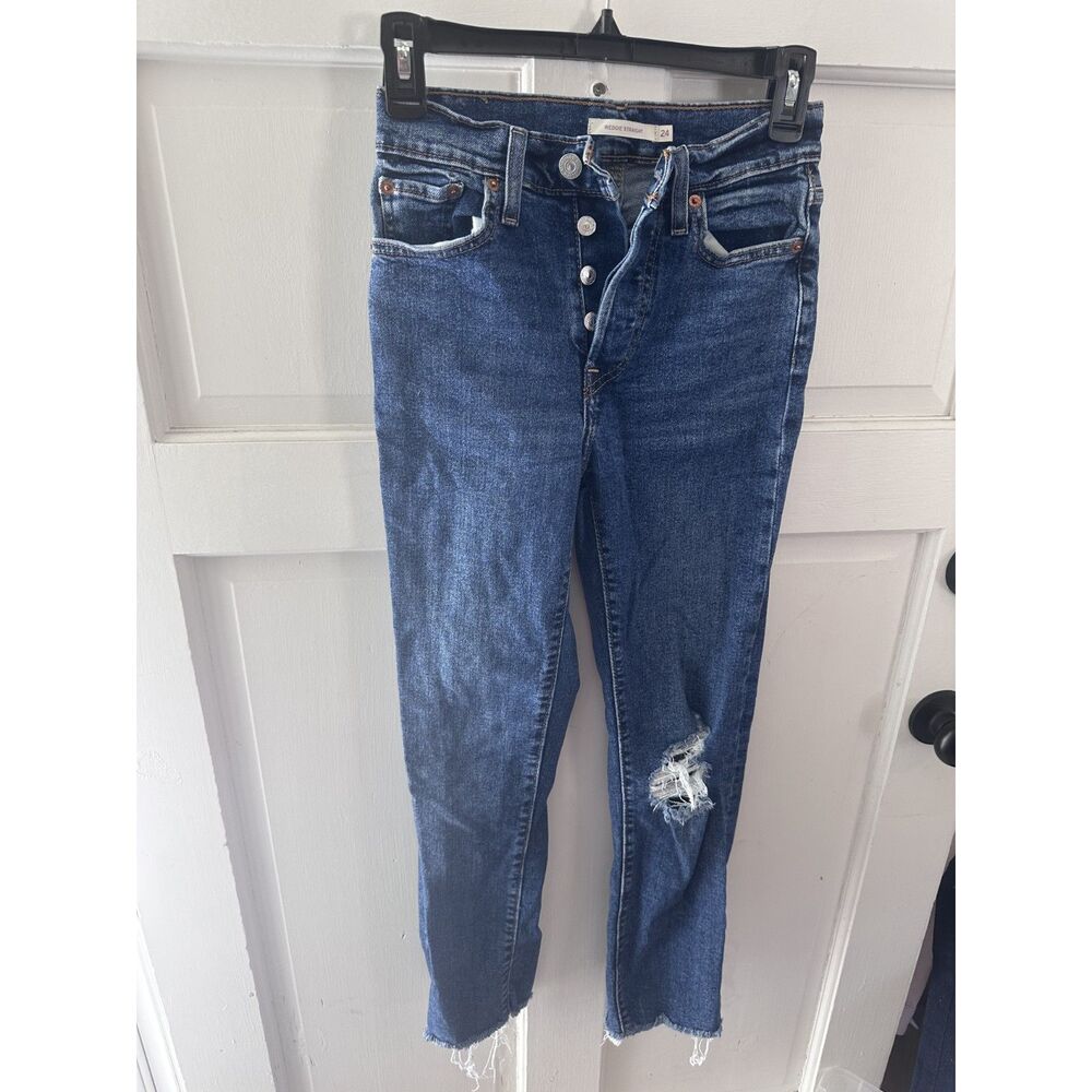 Levi’s Wedgie Straight Jeans Womens 24 Distressed Medium Wash Button Fly